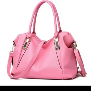 Last 1❗️Beautiful Pink Faux Leather Handbag